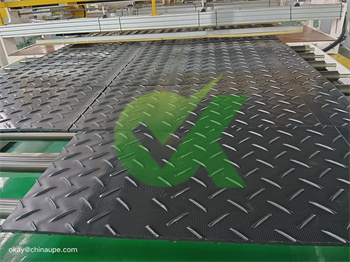 <h3>12mm thick Ground protection mats for swamp ground</h3>
